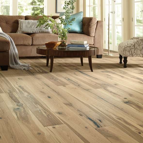 Hardwood flooring | Custom Floors