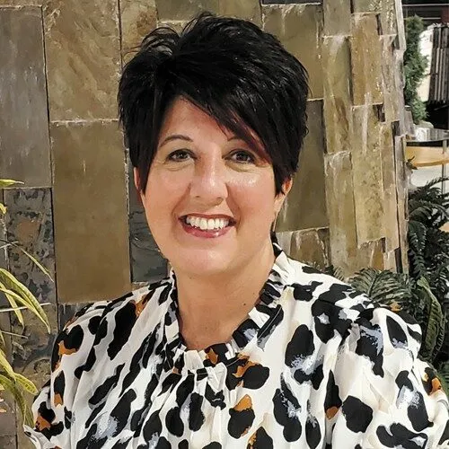 imgi_8_Robyn-Williams